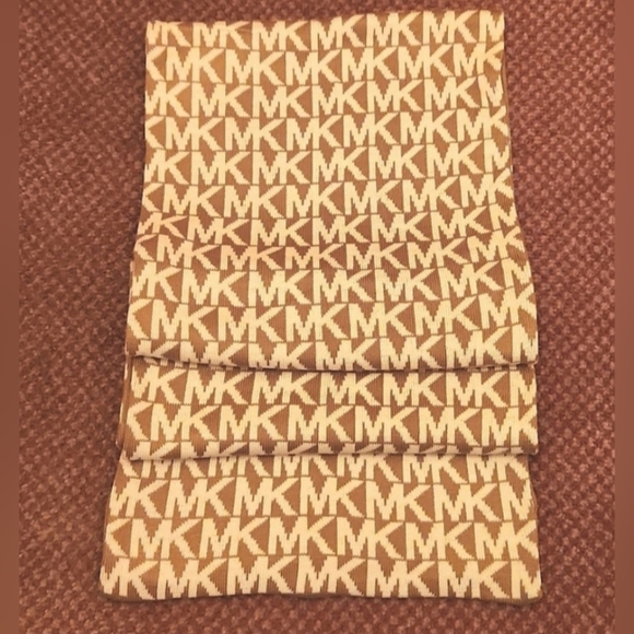 MICHAEL Michael Kors Accessories - Michael Michael Kors Acrylic Logo Scarf